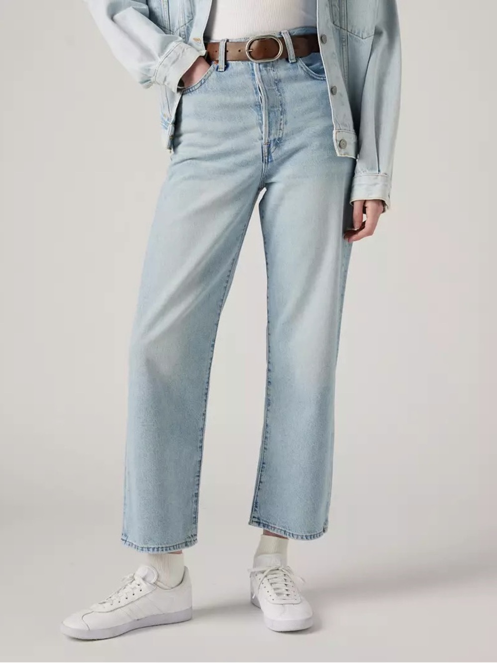 Levi’s Ribcage Straight Ankle Jeans
